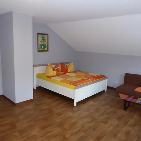 Gruenes Paradies- Garni Pensjonat