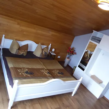 Pensjonat Gruenes Paradies- Garni