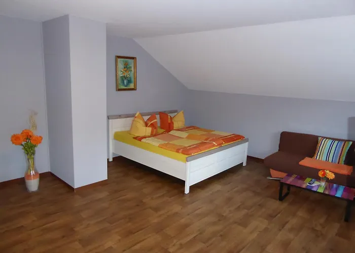 Grünes Paradies- Garni Pensión